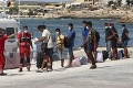 Dočkali sa: Na ostrov Lampedusa prepravili viac ako 400 migrantov