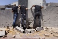 Napätie sa stupňuje: Izraelské letecké útoky zničili budovu v Gaze, Hamas vracia úder