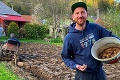 Miro Jaroš ako zemiakový plantážnik: Pri sadení nesmel chýbať