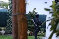 Policajti zasahujú na západe Slovenska: Veľká razia proti gangu prevádzačov