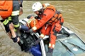 Slovensko bojuje s povodňami! Voda spôsobuje obrovské škody a drámy: Hasiči ratovali ľudí zo zatopených áut