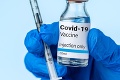 Ovplyvní očkovanie proti COVID-19 životnú poistku? Veci, na ktoré sa nezabudnite poisťovne spýtať