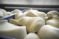 Vo Zvolenskej Slatine je najstaršia výrobňa bryndze na svete: Cenu delikatesy považujú za výsmech