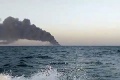 Zachvátili ju plamene: Najväčšia loď iránskych námorných síl sa potopila