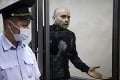 Zadržanie aktivistu Pivovarova: Poliaci ostro odsúdili zásah Rusov na palube lietadla