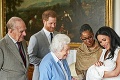Harry a Meghan si berú rodičovskú dovolenku, Buckinghamský palác oslavuje: Stmelí Lilibet kráľovskú rodinu?