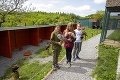 Výnimočná základná škola v Štiavnických Baniach: Deti budú mať motýliu záhradu aj amfiteáter