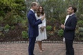 Kráľovná hostila svetových lídrov a ich manželky: Drinky v záhrade a... pozrite, čo sa podávalo