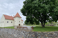 Dobré fondy EÚ: Vodný hrad z 12. storočia v Šimonovanoch ožil vďaka eurofondom