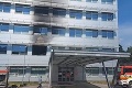 Pri požiari v košickej nemocnici evakuovali 60 pacientov: Škoda sa vyšplhala na státisíce eur