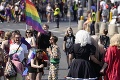 Varšava sa odela do farby dúhy: Pochod gay pride podporili tisíce ľudí! Pozrite, kto bol na jeho čele