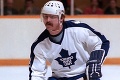 Legendárny kanadský hokejista, člen francúzskej spojky Robert († 72) prehral boj o život
