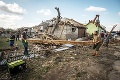 Českí hasiči nie sú hrdinami len v očiach ľudí z Moravy: Aha, koho vytiahli z trosiek zničených domov