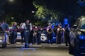 Krvavé incidenty v Chicagu: Pri streľbe zomrela žena, hlásia aj ranených