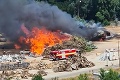 Sklad v Bratislave zachvátili plamene: Požiar sa podarilo lokalizovať