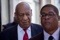 Bill Cosby sa dostal na slobodu: Najvyšší súd zrušil odsudzujúci verdikt