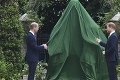 Princovia William a Harry pri odhalení Dianinej sochy: Čo prezradila reč ich tela?