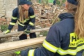 Dobrovoľní hasiči z Rače opísali práce na Morave: Dobrosrdečnosť domácich si nevedeli vynachváliť!