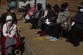 Stav zaočkovaných proti covidu v Afrike je žalostný: Vážne obavy z tretej vlny