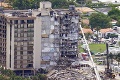 Tragédia na Floride má pokračovanie: Záchranári vytiahli z trosiek zrútenej budovy ďalšie telá