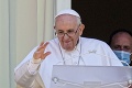 Pápež vystúpil na verejnosti prvýkrát po operácii hrubého čreva: Emotívne slová