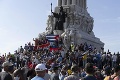 Kuba sa zmieta v protivládnych demonštráciách: Blinken popiera obvinenia