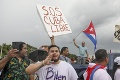 Vlna protestov na Kube priniesla výsledok: Úrady obnovili prístup na internet