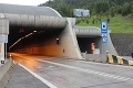 Čelná zrážka v tuneli Branisko: Polícia ho musela uzatvoriť