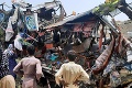 Tragická zrážka autobusu s kamiónom: Nehoda si vyžiadala 33 mŕtvych a desiatky ranených