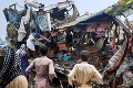 Tragická zrážka autobusu s kamiónom: Nehoda si vyžiadala 33 mŕtvych a desiatky ranených