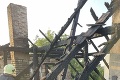 Dráma v Žitavanoch: Rodinný dom zachvátili plamene, strecha ľahla popolom