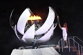 Hry sa oficiálne začali, nad Tokiom sa rozhorel olympijský oheň