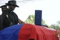 Pohreb zavraždeného haitského prezidenta sprevádzali násilnosti: Silný odkaz vdovy