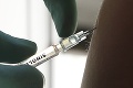 Merkelovej úrad upozorňuje Nemcov: Očkovaní budú mať v prípade lockdownu viac slobody
