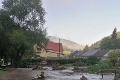 Dedinka v Trenčianskom kraji zažíva krušné chvíle: Povodne spôsobili masívne škody