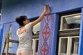 Wau! Monika prerobila dedinský domček na nepoznanie: Chalúpku mi zdobí barvínek a drevená kapela