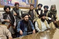 Ako Taliban ovládol Afganistan: Islamskí extrémisti sľubujú mier, zároveň však unášajú a popravujú ľudí