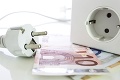 Slováci sa budú musieť buchnúť po vrecku: Zaplatíme za elektrinu o 15 % viac?! Veľavravné vyjadrenia odborníkov