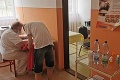 Mobilný tím nemocnice v Nových Zámkoch vyrazil do obcí: Zaočkovať sa dali deti aj imobilní