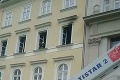 Hasiči zasahovali v historickom centre Bratislavy: Jeden z bytov zachvátili plamene