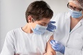 Na školách v Maďarsku sa začala očkovacia kampaň: Vakcína pre deti nad 12 rokov