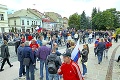 Vyostrené protesty v Bratislave a Košiciach: Streľba do vzduchu i slzný plyn!