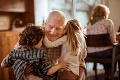 Novinka od budúceho roka: Rodičovský príspevok má byť aj pre starých rodičov na dôchodku