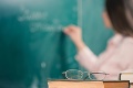 Rezort školstva vyhlásil výzvu pre pedagógov a odborných zamestnancov: Štát prispeje do výšky 400 eur
