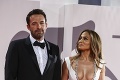 Všetky oči na nich! JLo a Ben Affleck prišli na festival v Benátkach ako oficiálny pár, nechýbali nežnosti