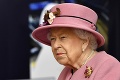 Briti pri pohľade na kráľovnú Alžbetu spozorneli: Toto neurobila už roky