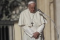 Hlava cirkvi už o chvíľu zavíta na naše územie: Pápeža čaká nabitý program