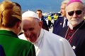 Historický moment! Na Slovensko priletel pápež František, kam povedú jeho kroky?