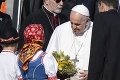 Odkaz pápeža Františka z lietadla: Slová, ktoré zahrejú pri srdci