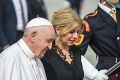 Smrť otca počas rozlúčky s Františkom: Zarmútenej Čaputovej bol oporou sám pápež